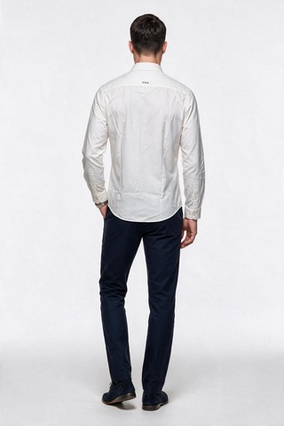 Porto Cervo Erkek Standart Kalıp Düğmeli Yaka Uzun Kollu Pamuk Karışımlı Gömlek Beyaz