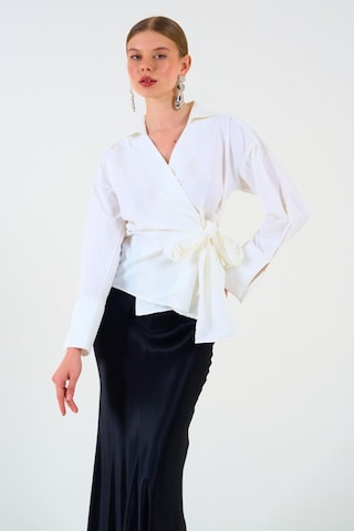 Düz Yandan Bağlamalı Gömlek - Ekru Ekru