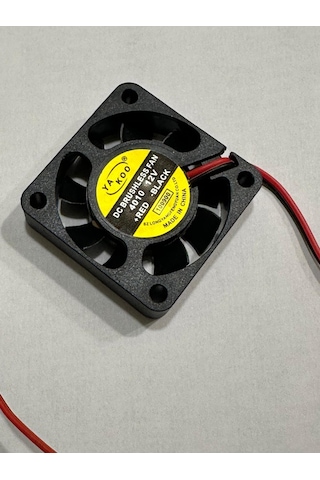 4 Cm 12 Volt Fan 12 Volt 4 Cm 2 Pinli 18 Cm Kablo Uzunluğu 40x40x10 Mm Fan