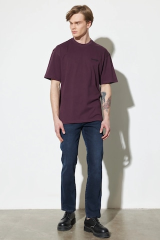 Wrangler Slim Fit Dar Paça Mavi Erkek Kot Pantolon W12s010396 001