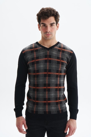 AR-MA Arma Erkek Slim Fit Likralı Akrilik Kumaş V Yaka Kareli Kazak K0kro0860 Siyah