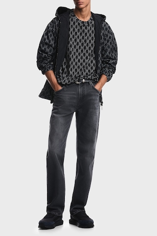 Emporio Armani Tamamı Logolu Suya Dayanıklı Kapüşonlu Ceket Erkek Ceket Em006751 Af12021 Fb517 Lacivert