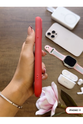 Apple iPhone 11 Uyumlu Kamera Korumalı Darbeye Dayanıklı Renk Atmayan Keep Silikon Kılıf Kırmızı