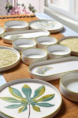 KitchenLife Stackable Güz Yaprak 14 Parça 6 Kişilik Kahvaltı Takımı Çok Renkli