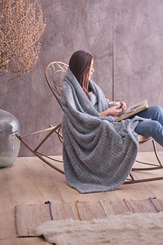 Zeynep Tekstil Flufy Wellsoft Tv Battaniyesi 110 x 170