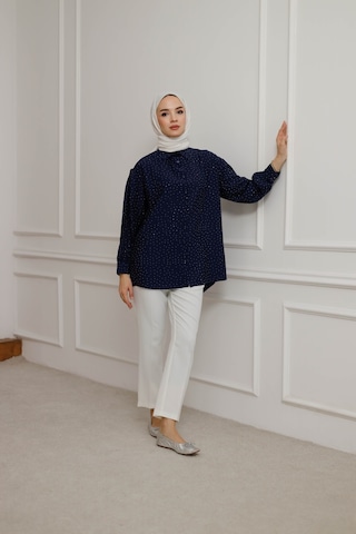 Moonsc Kadın Regular Fit Bel Bağlamı Ve Taş Detaylı Tesettür Lacivert Gömlek