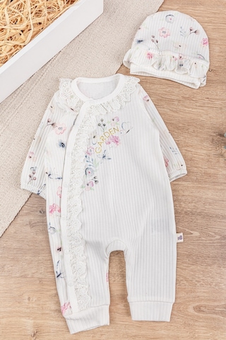 Çiçek Desenli Güpürlü Şapkalı Kız Bebek Tulum Takım 001