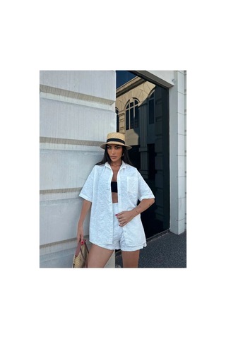 Nido Moda Kadın Oversize Fisto Gömlek Ve Beli Lastikli Şort İkili Takım Beyaz