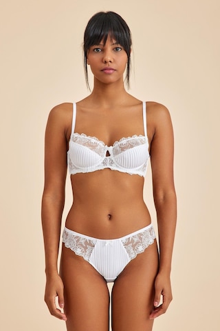 Paris Ekru Balenli Dantelli Dolgusuz Toparlayıcı Balkonet Sütyen ekru