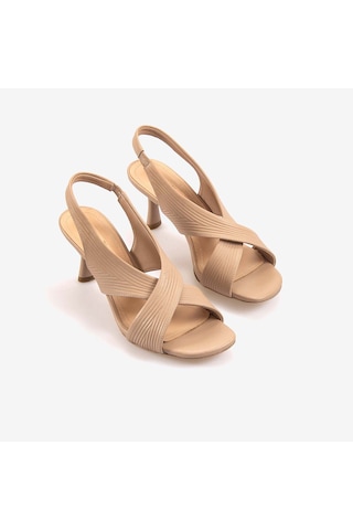 Hawen Angels Kadın Kösele Taban Bantlı 7,5cm Kısa Topuklu Sandalet 6895-04-v1 Nude