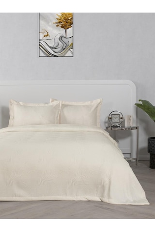 Yatak Örtüsü Alora Pastel Renkli, Yumuşak Ve Zarif Görünümlü Bej