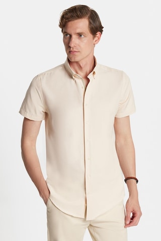 Tudors Erkek Slim Fit Dar Kesim Kısa Kollu Spor Yaka Oxford Doku Pamuklu Bej Gömlek-34363 Bej
