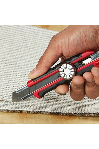 Milwaukee Ayarlı Maket Bıçağı 18 Mm