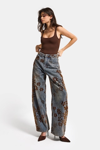 Itsbasic Kadın T.kot Rengi S5-8 Özel Flok Desenli Skater Fit Tasarım Denim Jean Kırmızı
