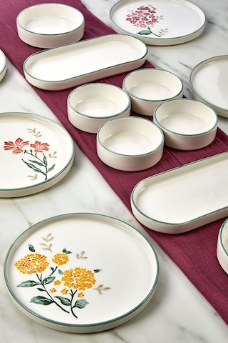 Kitchen Life 14 Parça 6 Kişilik Flowers Stackable Kahvaltı Takımı - Lüx Kahvaltılık Sunum Seti Tabağı Beyaz