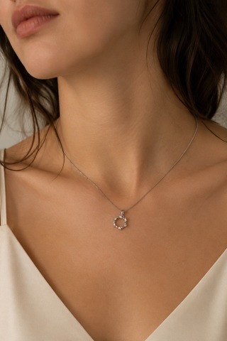 Balenbi Jewelry Kadın Taşlı Halka Figürlü Gümüş Renk Kararmaz Çelik Kolye 1159