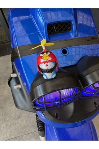 Anime Kedicik Angre Bırds Kedicik Araç Motor Masa Torpido Süsü Kasklı