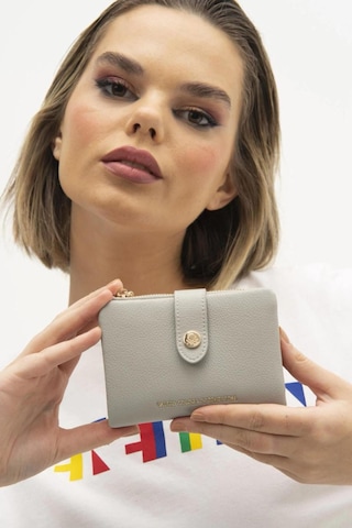 United Colors Of Benetton Bnt-1239 Kadın Cüzdan A.gri