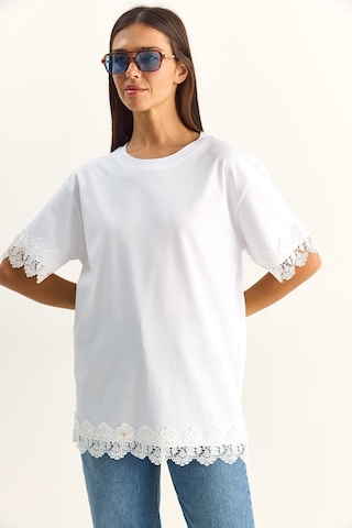 Shade Kadın Bisiklet Yaka Dantel Detaylı Oversize T-shirt 2134 60286120 - Beyaz