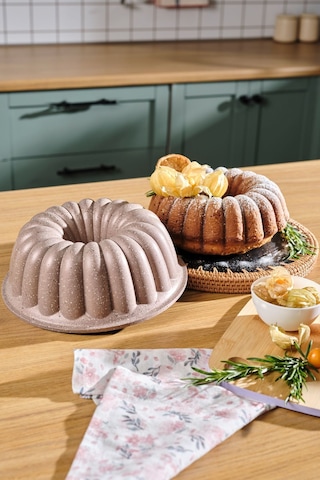 Karaca Lina Dilimli Rosegold Döküm Kek Kalıbı 25,5 cm