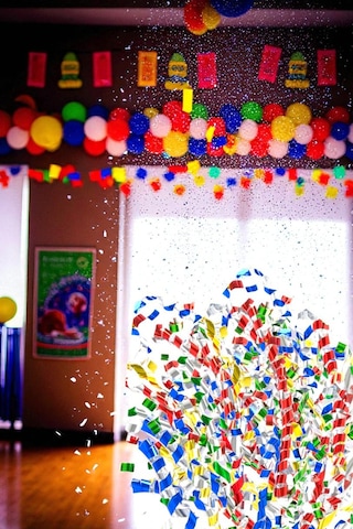 Karışık Renkli Konfeti 30 Cm Tüm Yaşlar