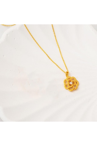 Güllü 22 Ayar Taşlı Altın Kolye