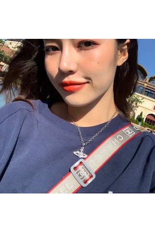 Vienne Westwood Gezegen Modelleme Klasik Stil Kolye