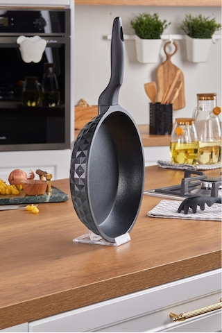 Taç Bella Döküm Tava 28 Cm Siyah