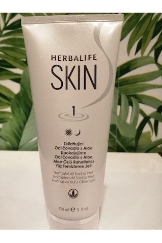 Herbalife Skin Yüz Temizleme Jeli 150 ML Herbalife Skin Yüz Temizleme Jeli 150 ML