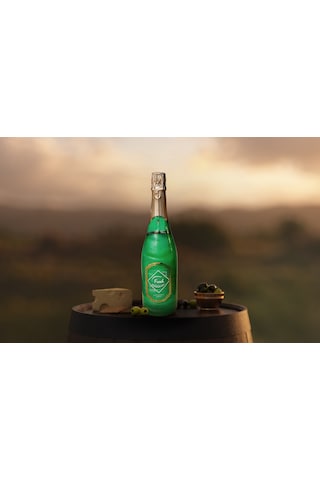 Stella Saltare Elma ve Mentol Aromalı Alkolsüz Simli Şampanya 750 ML