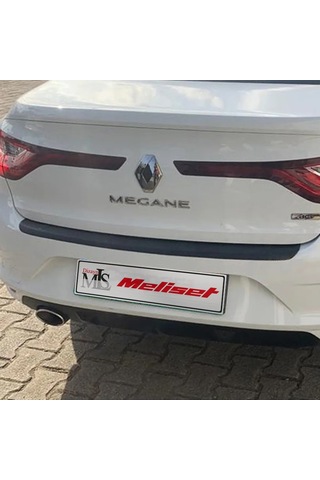 Renault Megane 4 Arka Tampon Eşiği Mat Siyah 2016 Ve Sonrası Uyum