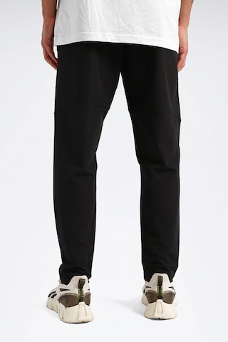 Reebok Pantolon Erkek Siyah Aragon Pant