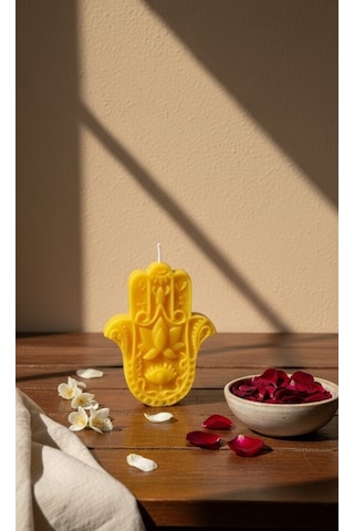 Hamsa Eli Dekoratif Mum Sarı