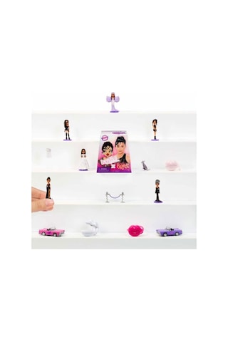 Mgae Bratz Ids505518-505515 Mini Celebirty Kylie X Bratz