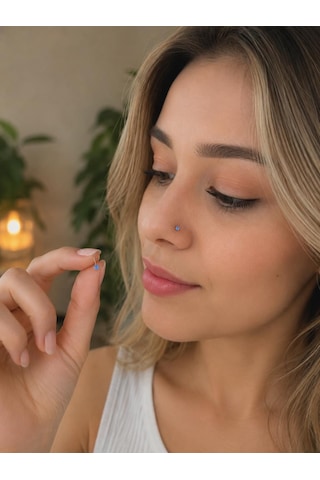 925 Ayar Gümüş Açık Mavi Taşlı Burun Hızması Piercing Minimal L Şekilli Unisex Nose Stud Gri