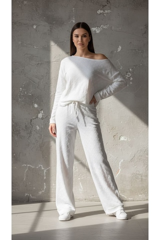 Kabartma Kalp Baskılı Omuz Dekolteli %100 Pamuk Pijama Takımı