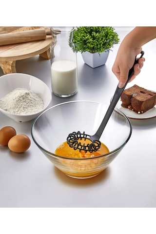 Pratik Spiral Çırpıcı Un- Yumurta - Krema Karıştırıcı Siyah