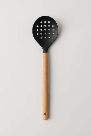 Bambu Saplı Siyah Silikon Kevgir 9 32 3 Cm Siyah