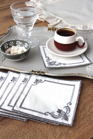 Köşeli 6'lı Kokteyl Kahve Sunum Peçetesi Nakış İşlemeli Gardenya Sunumluk Gri