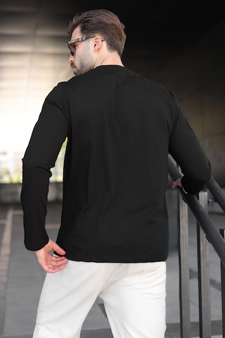 Madmext Siyah Pamuklu Slim Fit Erkek Tişört E7187