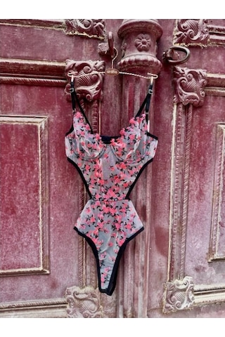 Arona Kadın Transparan Çiçek Desenli Tül Siyah Bodysuit Siyah Çiçekli