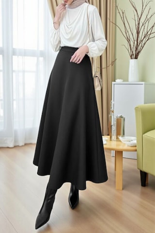 Greymoda Kadın Siyah İthal Scuba Kumaş Kloş Tesettür Ve Günlük Etek Boy:97-98cm Kemeri Lastiklidir