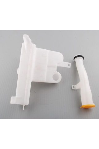 Cn Cam Suyu Deposu Motorsuz - Borulu Toyota Hilux 2006-2009 Vigo Uyumlu 833150k010