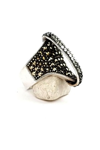 Swarovski Taşlı Markazit Taş Detaylı Gümüş Tasarım Yüzük 19