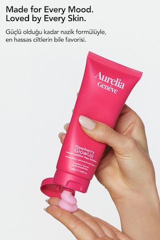 Raspberry Glowup Instant Lushglow Vegan Exfoliator Cildi Derinlemesine Arındıran & Işıltı Kazandıran Vegan Peeling 100 ML