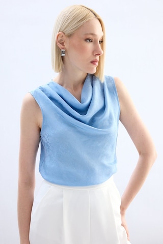 Sateen Degaje Yaka Bluz - Bebe Mavi-136754 Bebe Mavi
