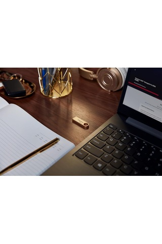 Kingston Datatraveler Se9 Gen 3-512gb - 220mb/s Okuma Sırasında -