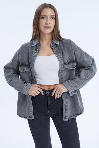 Selectmoda Kadın Çift Cepli Çıtçıt Kapamalı Oversize Kot Gömlek Antrasit