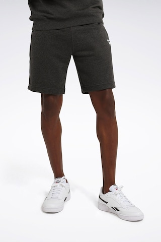 Reebok Identıty Small Log Antrasit Erkek Şort 000000000101965472 Gri