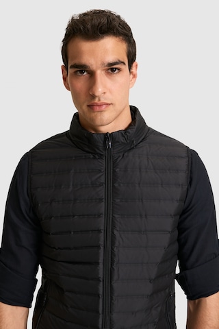 U.s. Polo Assn. Erkek Siyah Yelek Dokuma 50319225-vr046